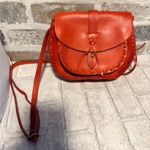 Madewell  Crossbody Bag Classic Flap Design leather small red